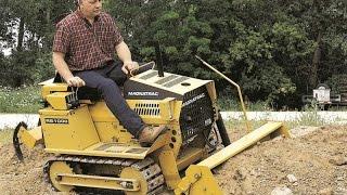 Struck - MAGNATRAC RS1000 - Mini Bulldozer for Home Owners.