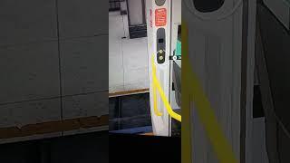 TSW2 class 377 close and open door