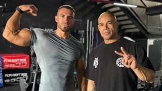 Mike Thurston trains with Kevin Levrone