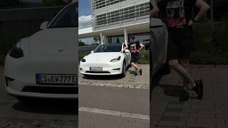 КАК РАЗРЯДИТЬ ТЕСЛУ СТОЯ НА МЕСТЕ?