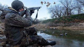 Duck Hunting A TINY Creek | MIXED BAG In Frigid Temps