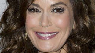 The Tragic Real-Life Story Of Teri Hatcher