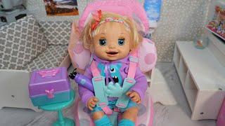 Baby Alive doll Hayley's School Morning Routine DIY hello kitty waffles