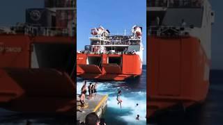 Greece Funny Ferry Water Jet Traditions #greece #ferry