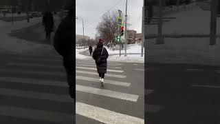 Школа вокала Гудьба. Метро Пролетарская, выход 1. Улица 1-я Дубровская, д. 1, с. 2, этаж 4.