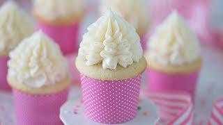 How to Make the BEST Vanilla Cupcakes