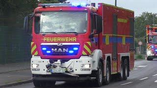 [19 Fahrzeuge] Fuhrpark Werkfeuerwehr Chempark Krefeld auf Einsatzfahrt