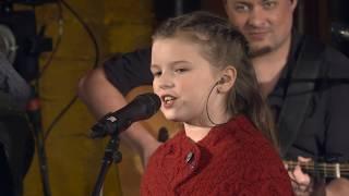 Angelo Kelly & Family - Jingle Bells (Dublin 2016)