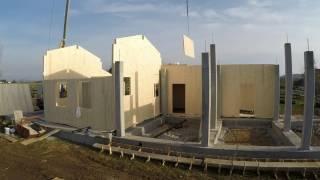 Bioedil Srl - Montaggio casa con struttura in XLAM