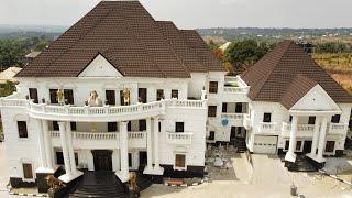 Billionaires Mansion In A Nigerian Billionaire's Town ||Nnewi,The Billionaire City With Big Mansions