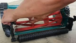 How to sharpen reel mower blades (Bosch AHM 38 G)