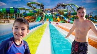 PARC AQUATIQUE O'GLISS PARK -  Toboggans 100% FUN !!!