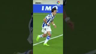 Kubo already know how to score in the derby!  #shorts #laligasantander #kubo #ahleticrealsociedad