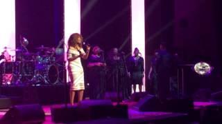 Yolanda Adams Sings "Unbreak My Heart" in Tribute to Toni Braxton at BMI Awards