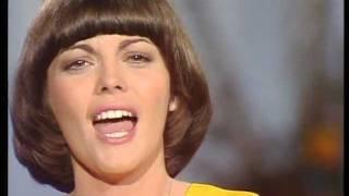 Mireille Mathieu -La Paloma Ade-