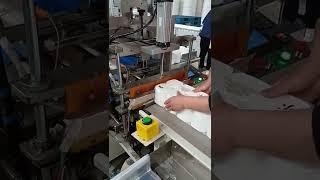 Soft Tissue Paper Packing Machine Automatic Napkin Paper Bagging and Sealing Machine #Shorts