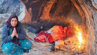 Warm Hope in the Cold Cave: Filmmaker of the Angel of Rescue Mother in the Mountains