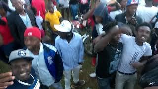 Dj K-HOOD ap fè chawa Nan boukanchat