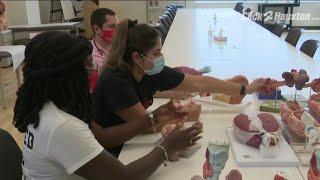 UH Medical students aim to serve in underserved areas