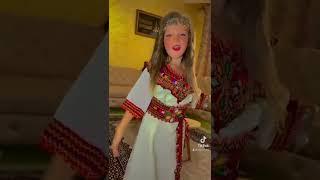 فتاة صغيرة ترقص قبايلي  ️ lilte girl dance kabyle ️