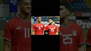 مصطفي محمد مقدرش يمسك نفسه من الضحك مع زيزو النشيد الوطني