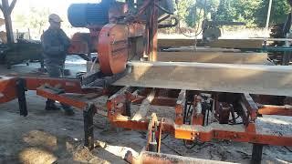 Wood mizer LT40 sawing oak log