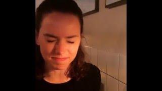 Daisy Ridley eating her favorite hamburger