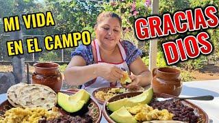 .Mi vida en el campo: Desayunos con sabor a El Salvador .Despertando en el paraíso: