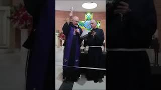 EL Poderoso Exorcismo  San Miguel Arcángel en Latín Sacerdotes Carlos Spahn y Hector Oración Libera