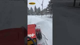 40 YEAR OLD SNOWBLOWER WORKS BETTER THAN NEW!  #KVGarage #shorts