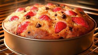 Perfect strawberry cake in just a few minutes! Easy and tasty!