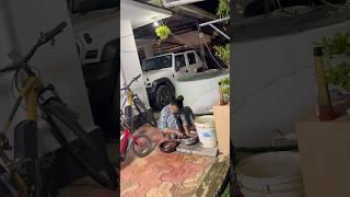 വരുന്ന വഴിയിൽ നല്ല നെയ് മത്തി ഇരിക്കുന്നു വാങ്ങി രണ്ട് കവർ 