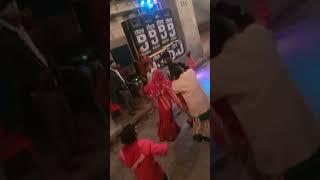 jirauli Dhoom Singh shaadi mein dance karti hun