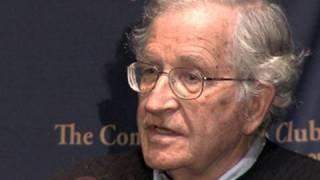 Noam Chomsky Compares Right-Wing Media to Nazi Germany