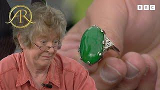 'Staggering' Collection Of 100-Year-Old Jade Jewellery Worth Five Figures | Antiques Roadshow