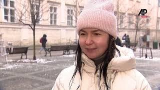 Christmas preparations in Lviv overshadowed by ongoing war