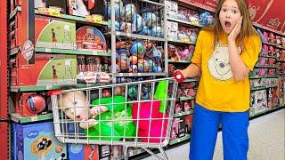 Amelia, Avelina & Arthur learn how to behave at the Supermarket