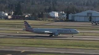 American Airlines A320 Landing PDX