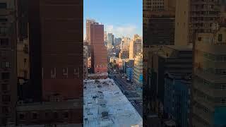 Tramway from Manhattan to Roosevelt Island, New York #tram #tramway #nyc #droneview #newyorkcity