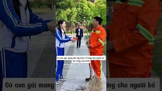 Phần thưởng xứng đáng cho hành động tốt bụng của người lao công nghèo! #shorts