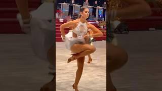 Jive| Wow️ #music #cover #love #singer #happybirthday #dance #latindance #dancer #fashion