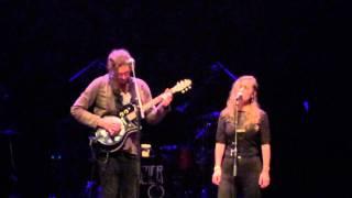 Hozier & Karen Cowley duet - In A Week - Songbird Festival Rotterdam 2014