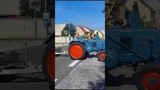 2. Treckertreffen Damelang Umzug durchs Dorf