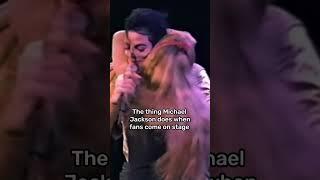 The difference between these 2 singers ‍ #adamlevine #michaeljackson - no hate towards them!!  -