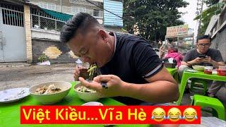 Đồ ăn đầy đường ở Sài Gòn, thèm đủ thứ chưa ăn hết !