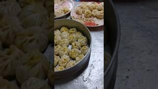 momos wale ne datt diya #momos #momosforever #trending #viralvideo #aahan