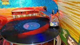 Inside turntable jukebox rockola 1422 playing 78 rpm vintage audio crazy eugene