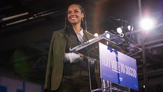 Alicia Keys, Michelle Obama In Norristown, PA Rally