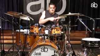 אשר פדי מדגים את המערכת  Asher Fedi On His New AB Drums