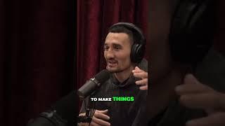 Max Holloway LIKES Volkanovski??? #joerogan #ufc #mma #fighting